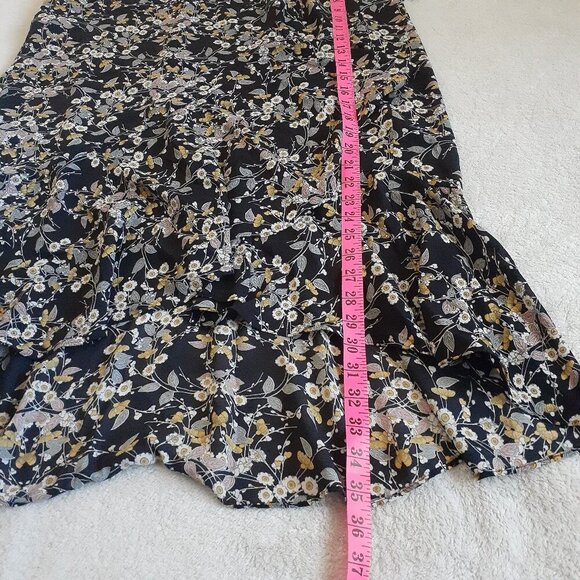 Floral Black Midi Skirt - Picture 11 of 11